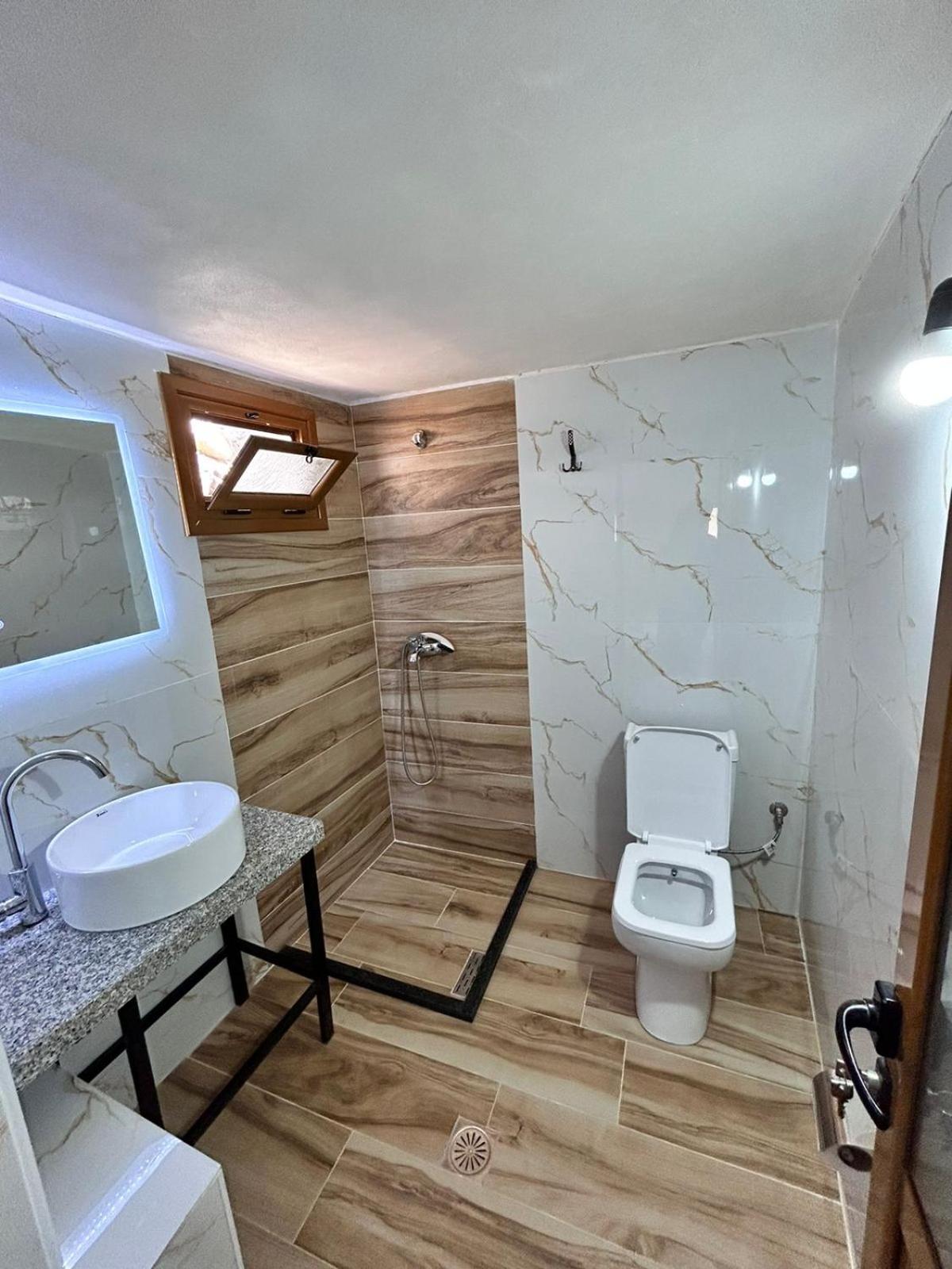 Green Villa Sarande Exterior photo